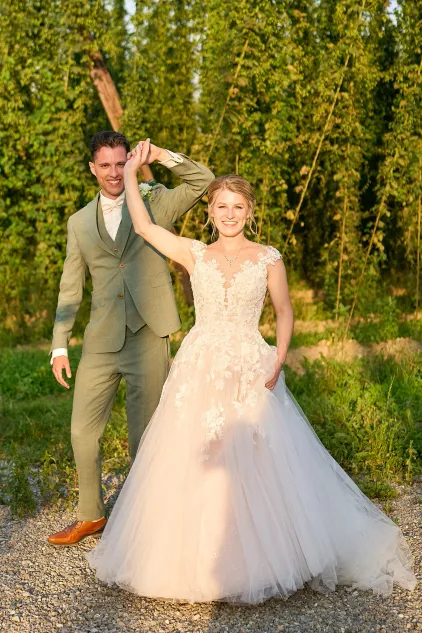 Hochzeitsfotografie Laura & Tobi – Rathaus Ravensburg & Hopfengut Tettnang